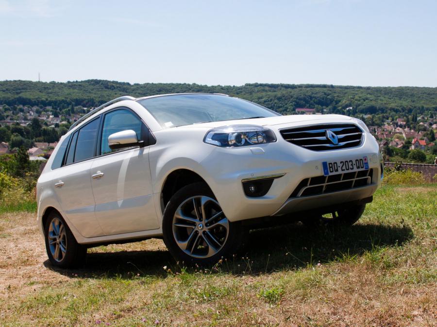  Renault Koleos 2011 года  (фото 14 из 24)